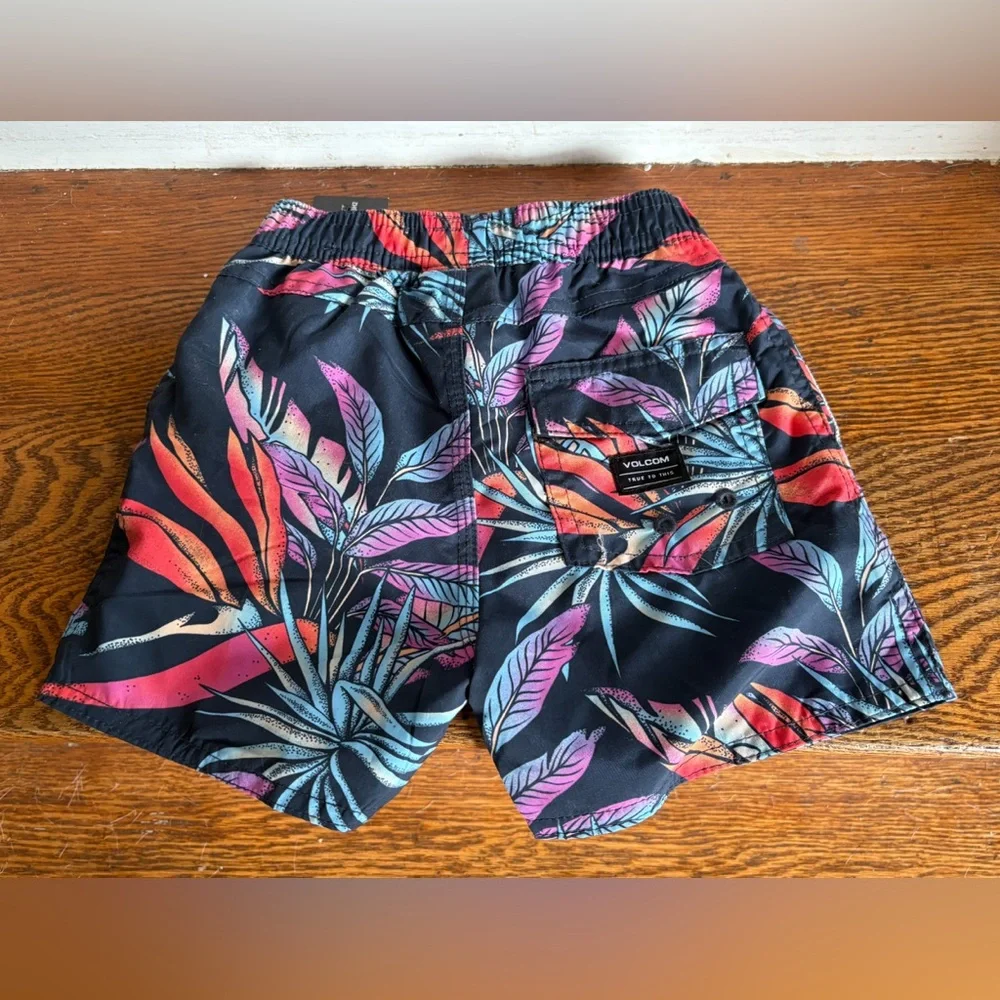 Volcom Pink‎ and Blue Patterned Shorts Size 2T NWT